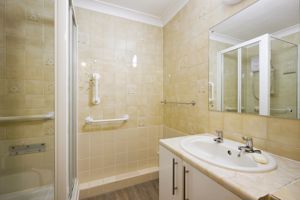 SHOWER ROOM- click for photo gallery